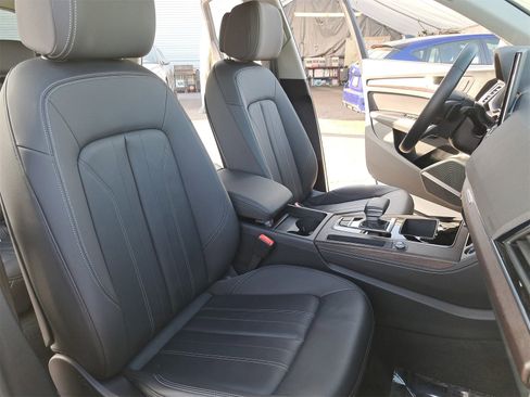 Used 2023 Audi Q5 2.0T Premium Plus w/ Premium Plus Package image 10