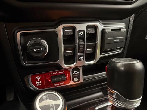 Used 2022 Jeep Gladiator Rubicon w/ LED Lighting Group AWD/4WD image 25