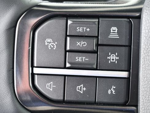 New 2026 Ford F350 Platinum w/ FX4 Off-Road Package AWD/4WD image 32