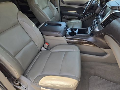 Used 2020 Chevrolet Tahoe LT AWD/4WD image 15
