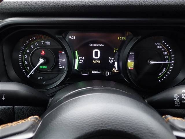 Used 2024 Jeep Wrangler Unlimited AWD/4WD image 25