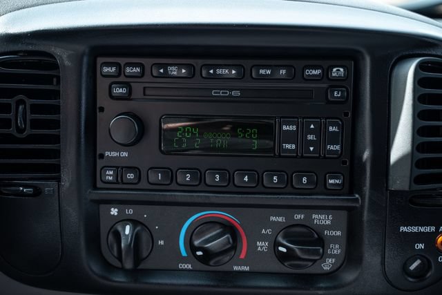 Used 2003 Ford F150 Lightning RWD image 27