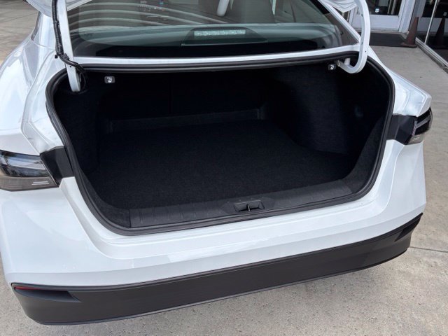 Used 2026 Nissan Sentra SV w/ Floor Mat Package FWD image 26