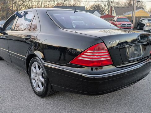 Used 2005 Mercedes-Benz S 430 S 430 4MATIC Sedan 4D image 5