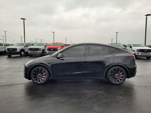 Used 2023 Tesla Model Y Performance image 7
