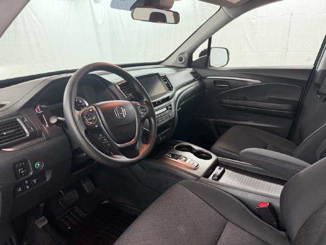 Used 2023 Honda Ridgeline Sport image 8