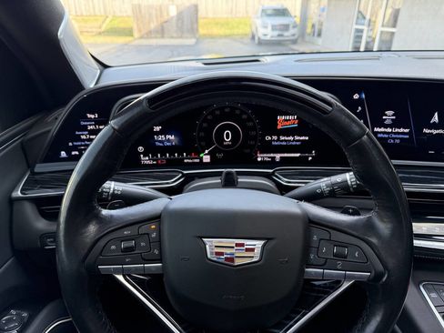 Used 2021 Cadillac Escalade Sport w/ Driver Assist Tech Package image 9