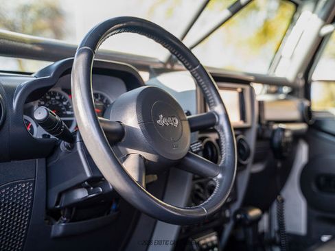 Used 2008 Jeep Wrangler Rubicon w/ Dual Top Group image 24