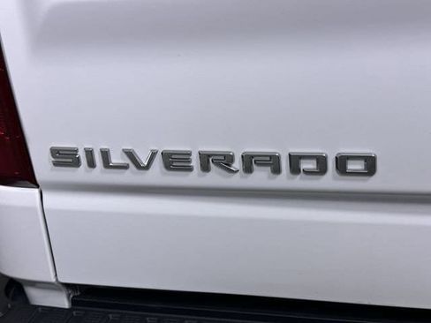 Used 2022 Chevrolet Silverado 1500 W/T w/ WT Value Package AWD/4WD image 32