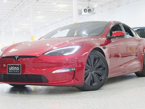 Used 2025 Tesla Model S AWD/4WD image 6