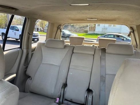 Used 2006 Toyota Highlander 4WD image 7