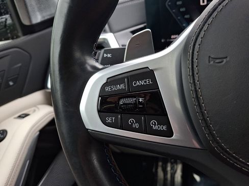 Used 2024 BMW X5 M60i AWD/4WD image 22