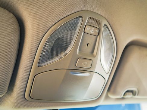 Used 2017 Hyundai Santa Fe Sport image 19