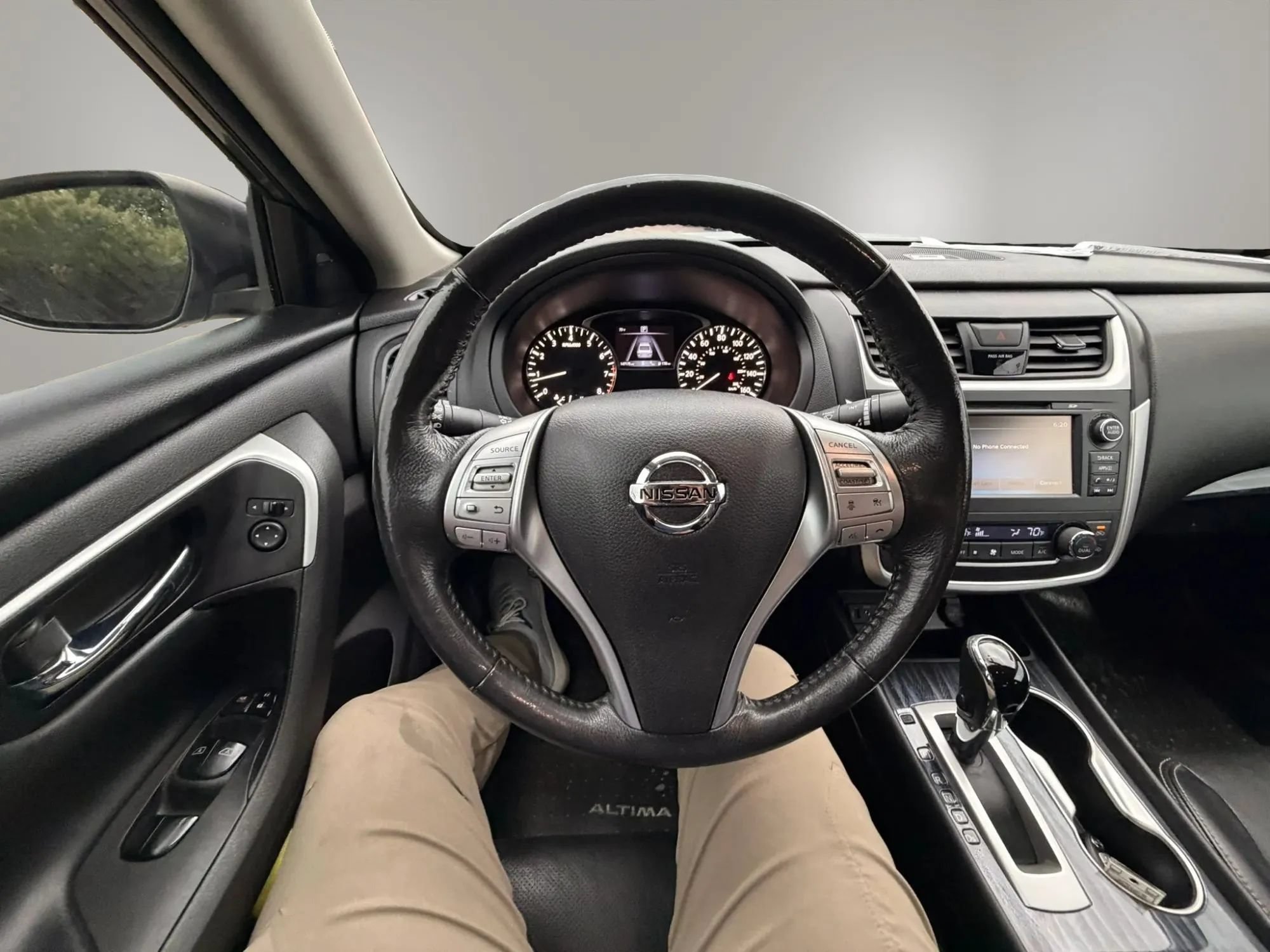 Used 2016 Nissan Altima 2.5 SL w/ 2.5 Technology w/LED Package FWD image 34