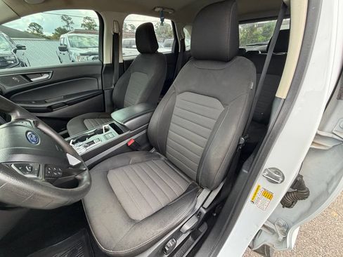 Used 2021 Ford Edge SE AWD/4WD image 6
