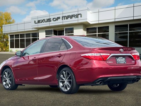 Used 2015 Toyota Camry XSE w/ Advanced Technology Package FWD image 3