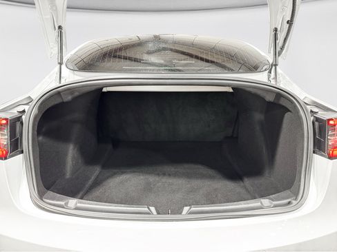 Used 2018 Tesla Model 3 Long Range AWD/4WD image 26