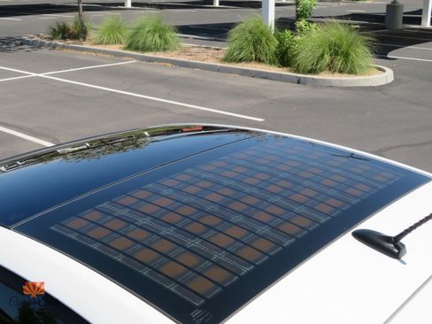Used 2011 Toyota Prius Three w/ Solar Roof Pkg FWD image 6
