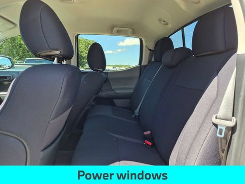 Used 2023 Toyota Tacoma SR5 AWD/4WD image 27