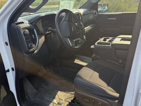 Used 2019 Chevrolet Silverado 1500 LT w/ All-Star Edition AWD/4WD image 3