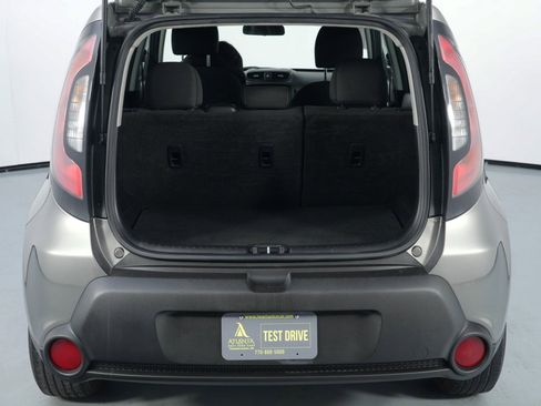 Used 2016 Kia Soul image 9