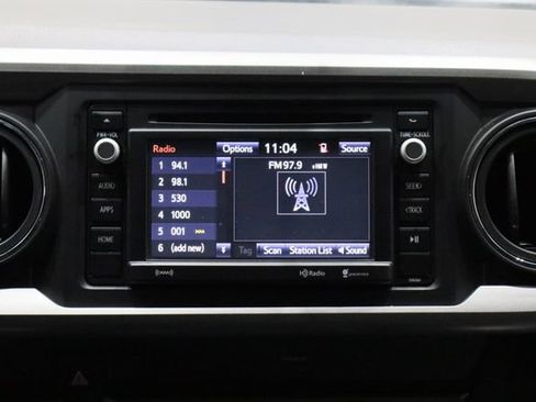 Used 2019 Toyota Tacoma SR5 image 27