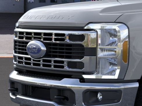 New 2026 Ford F350 XLT image 17