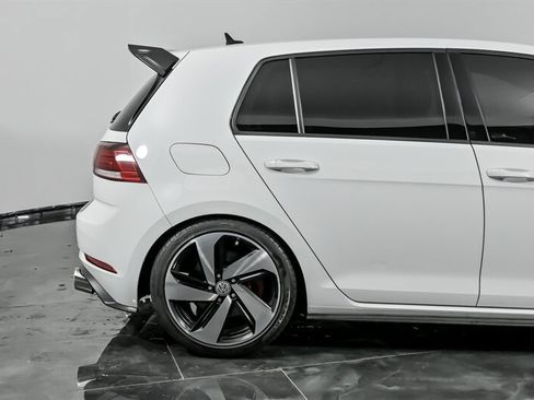 Used 2020 Volkswagen GTI S image 11