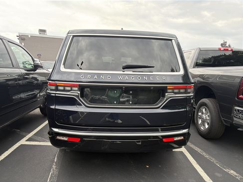 Certified 2025 Jeep Grand Wagoneer 4WD image 6