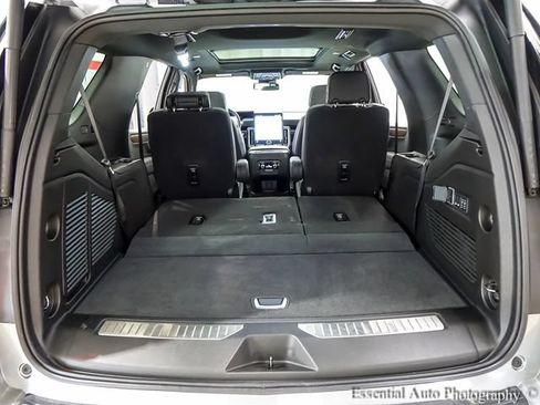 Certified 2025 GMC Yukon Denali w/ Sun & Power Step Package AWD/4WD image 24