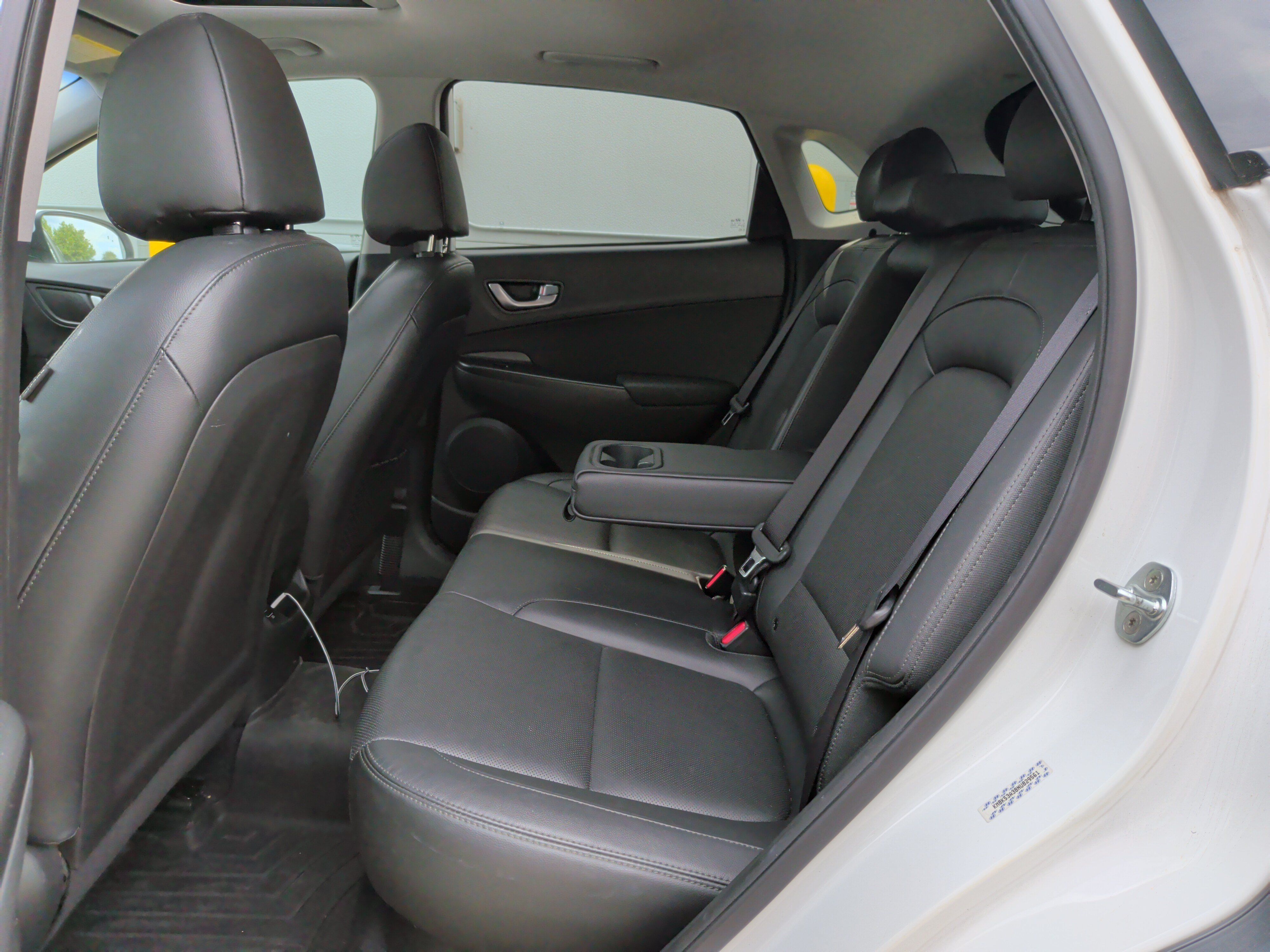 Used 2022 Hyundai Kona Limited FWD image 28