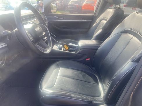 Used 2021 Jeep Grand Cherokee L Limited AWD/4WD image 36