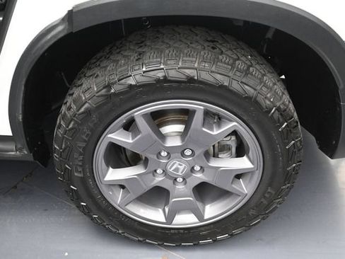 Certified 2024 Honda Passport TrailSport image 10