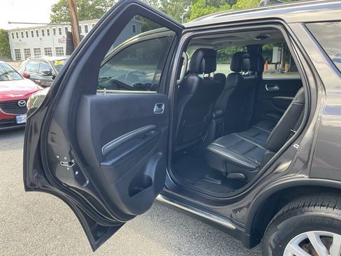 Used 2020 Dodge Durango SXT AWD/4WD image 16
