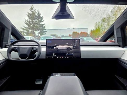 Used 2024 Tesla Cybertruck Cyberbeast image 11