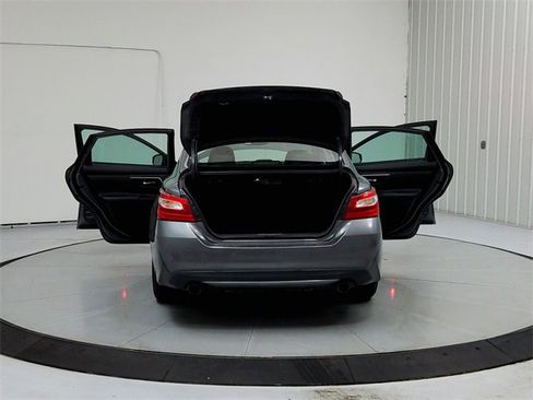 Used 2017 Nissan Altima 2.5 SL image 14