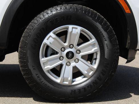 Used 2025 Ford Ranger XL w/ Trailer Tow Package AWD/4WD image 24