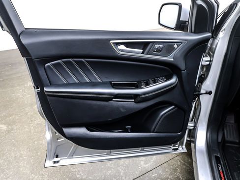 Used 2019 Ford Edge ST w/ Equipment Group 401A image 21