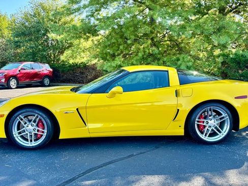 Used 2006 Chevrolet Corvette Z06 w/ Preferred Equipment Group image 5