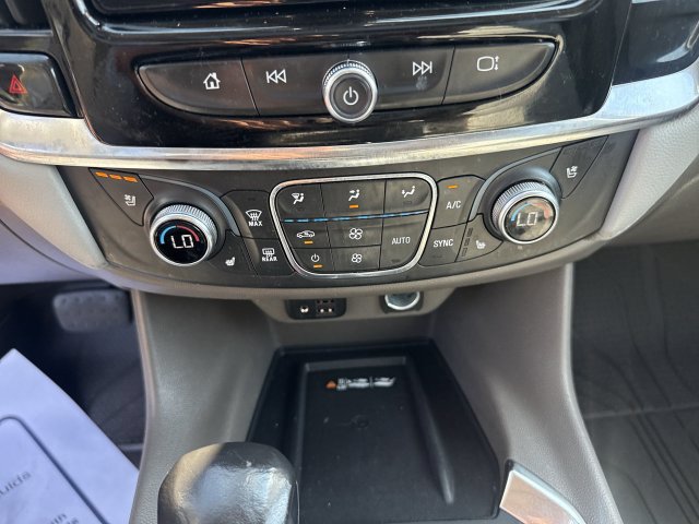 Used 2021 Chevrolet Traverse Premier w/ LPO, Floor Liner Package AWD/4WD image 20