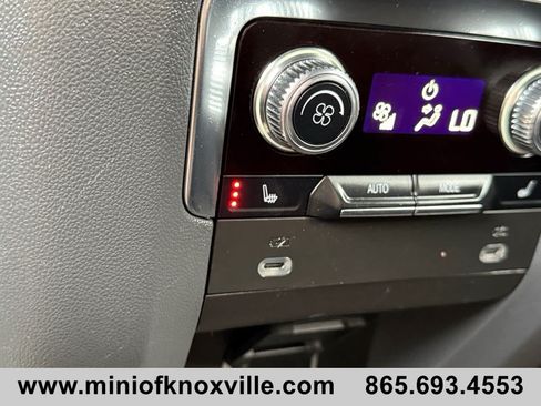 Used 2022 GMC Yukon Denali w/ Max Trailering Package AWD/4WD image 25