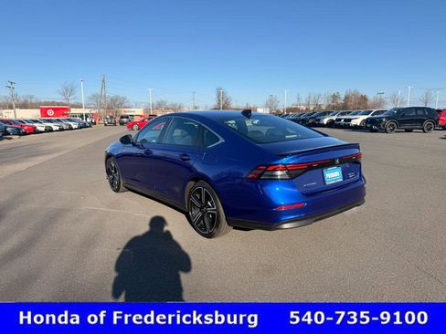 Certified 2025 Honda Accord Sport image 3