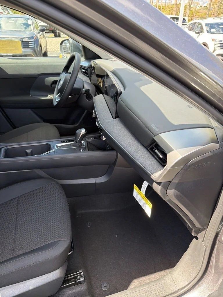 Used 2026 Nissan Kicks S w/ Charging Package FWD image 19