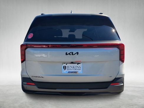 New 2026 Kia Carnival SX image 4