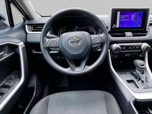Used 2025 Toyota RAV4 XLE w/ Convenience Package FWD image 6