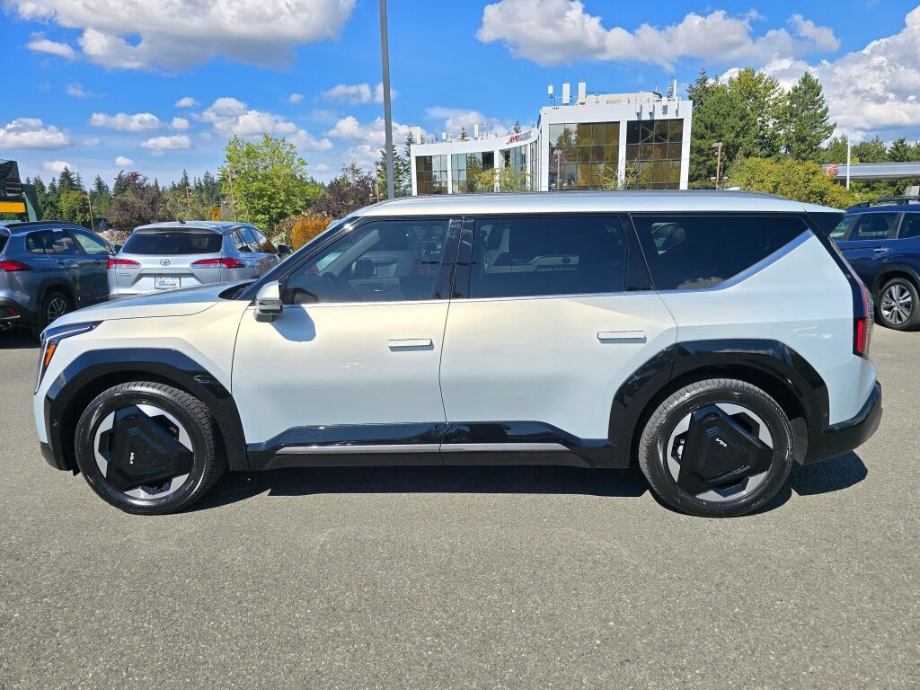 Certified 2024 Kia EV9 Land AWD/4WD image 8