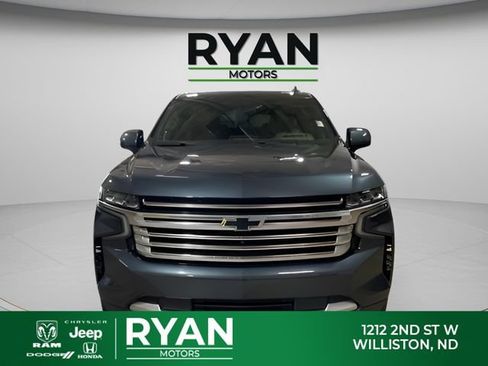 Used 2021 Chevrolet Suburban High Country w/ Max Trailering Package AWD/4WD image 8