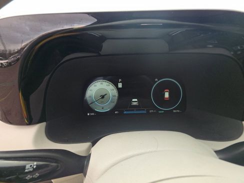 Used 2023 Hyundai Palisade Limited w/ Winter Package image 9