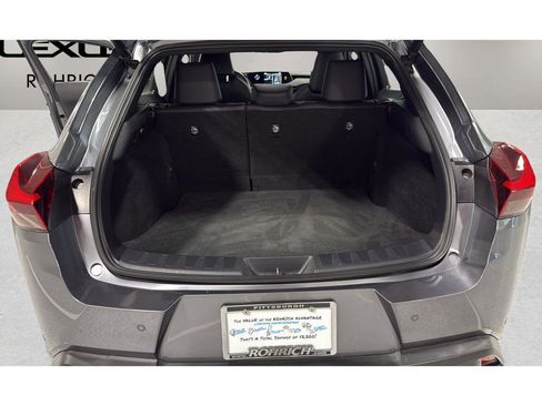 Used 2019 Lexus UX 200 F Sport FWD image 18
