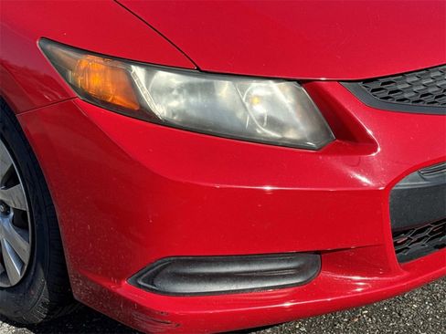 Used 2012 Honda Civic LX image 2